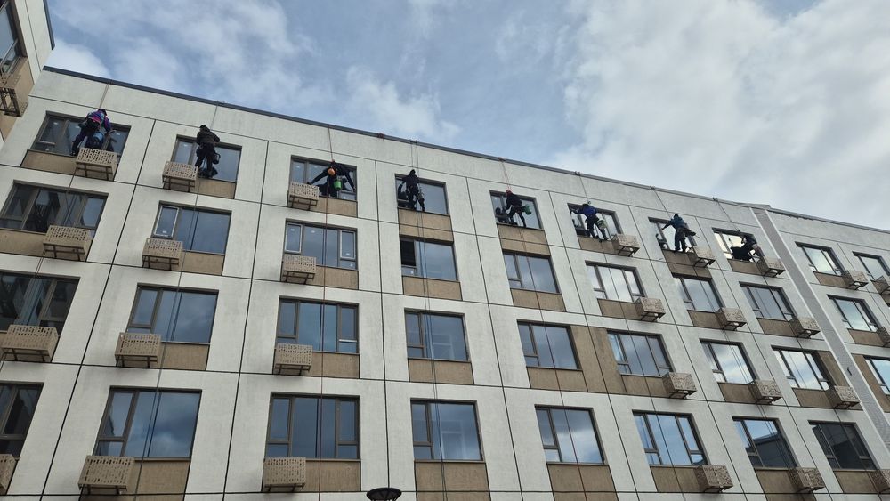 Высотные работы  альпинисты