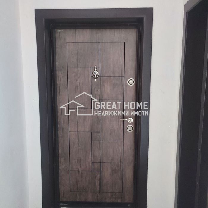 Продава се Тристаен апартамент в Търговище, Вароша - 73 кв.м за 1153 €/кв.м - Снимка #2