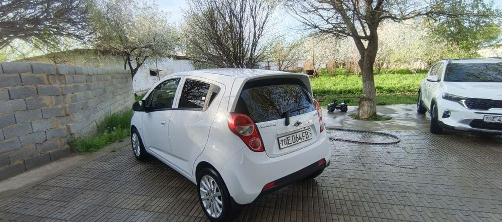 Spark sotiladi 2 pozitsiya