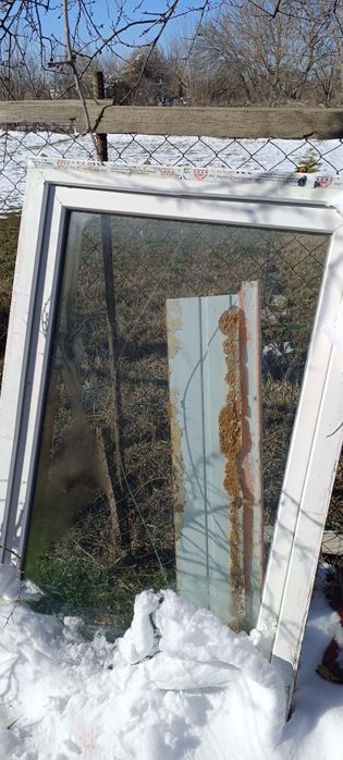 Продам бу пластиковые окна