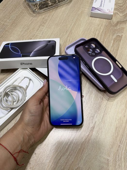 Продам iphone 16 pro 256 гб nano sim+ eSIM