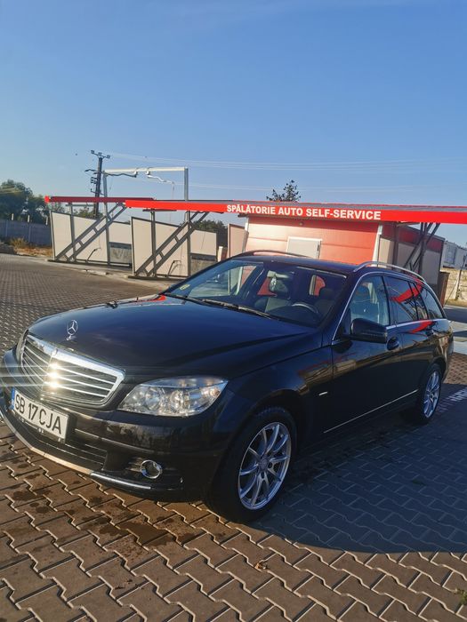 Mercedes. Benz C. class