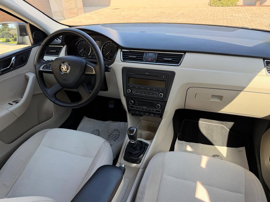 Skoda  Rapid  BERLINA  |  1.6 TDI  |  Model 2013 | recent adus din Germania