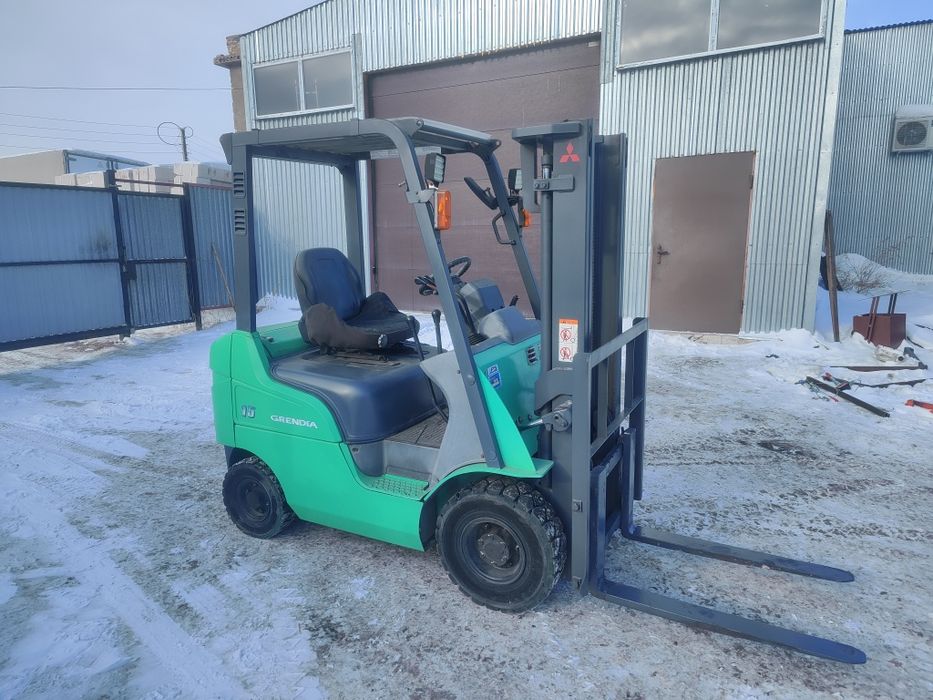 Продам вилочный погрузчик. Кара