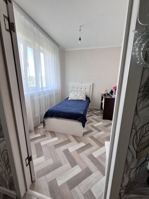 Продаётся 3-х комнатная МАЛОГАБАРИТКА