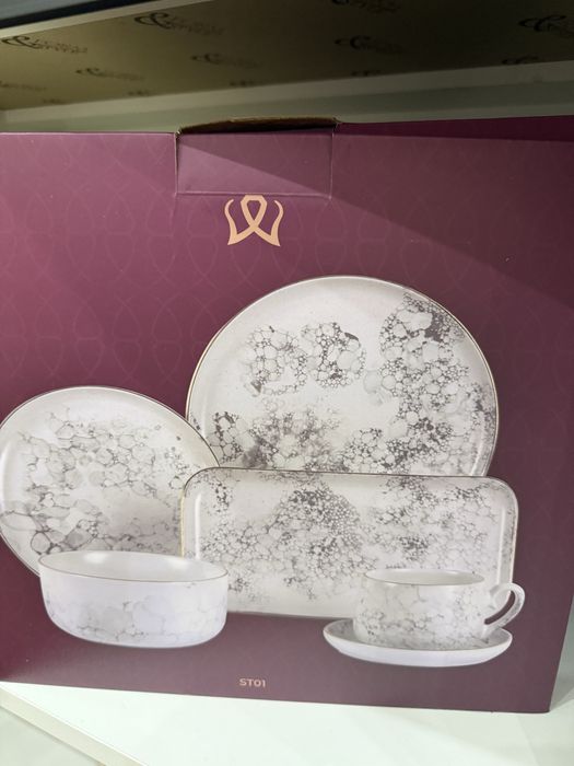 Продам набор посуды новый