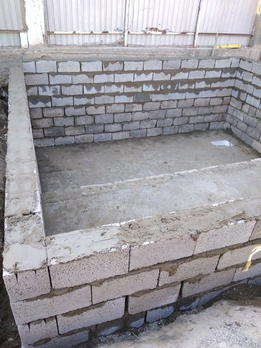 строительство бассейна димантаж