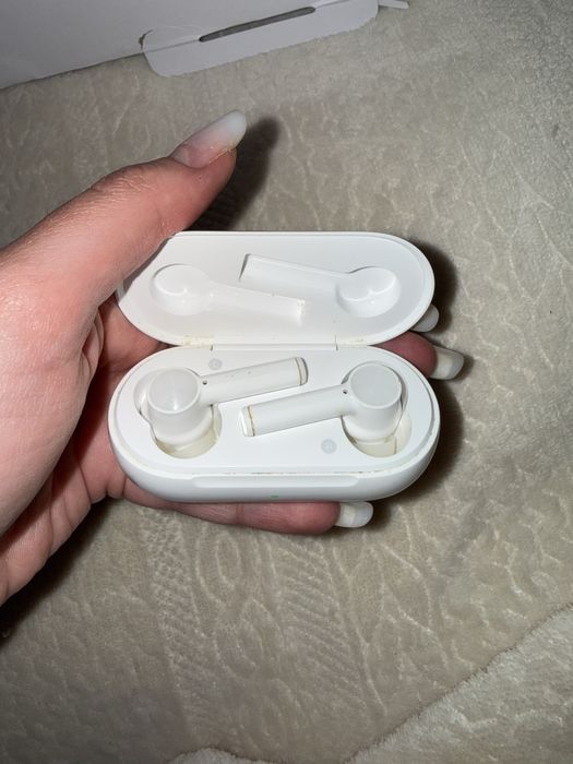 Casti wireless OnePlus Buds Z2