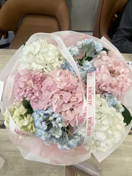 Цветы только вчера получили