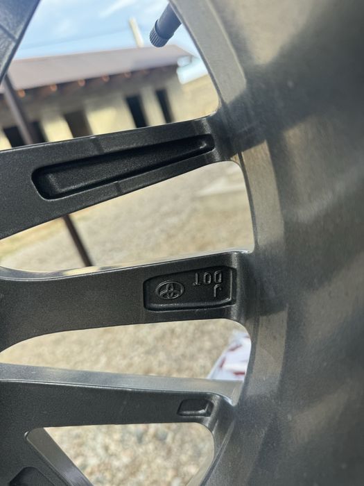 диск на камри р19