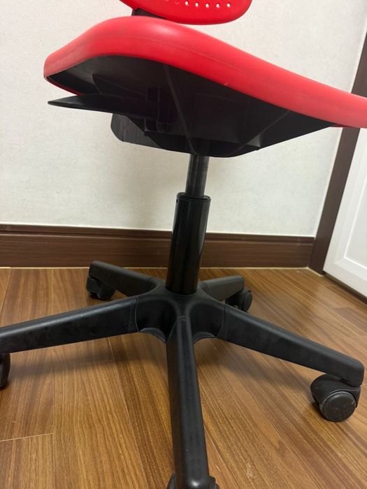 Стул компьютерный Икеа