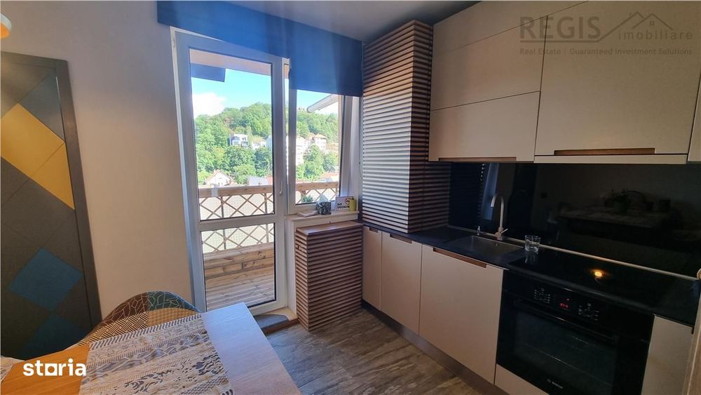 Apartament de trei camere zona Centrul Istoric   Brasovechi