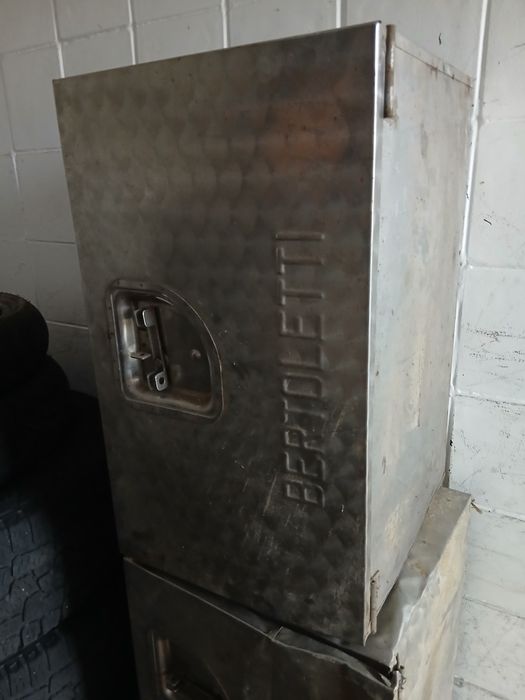 Метални сандъци Бус Камион