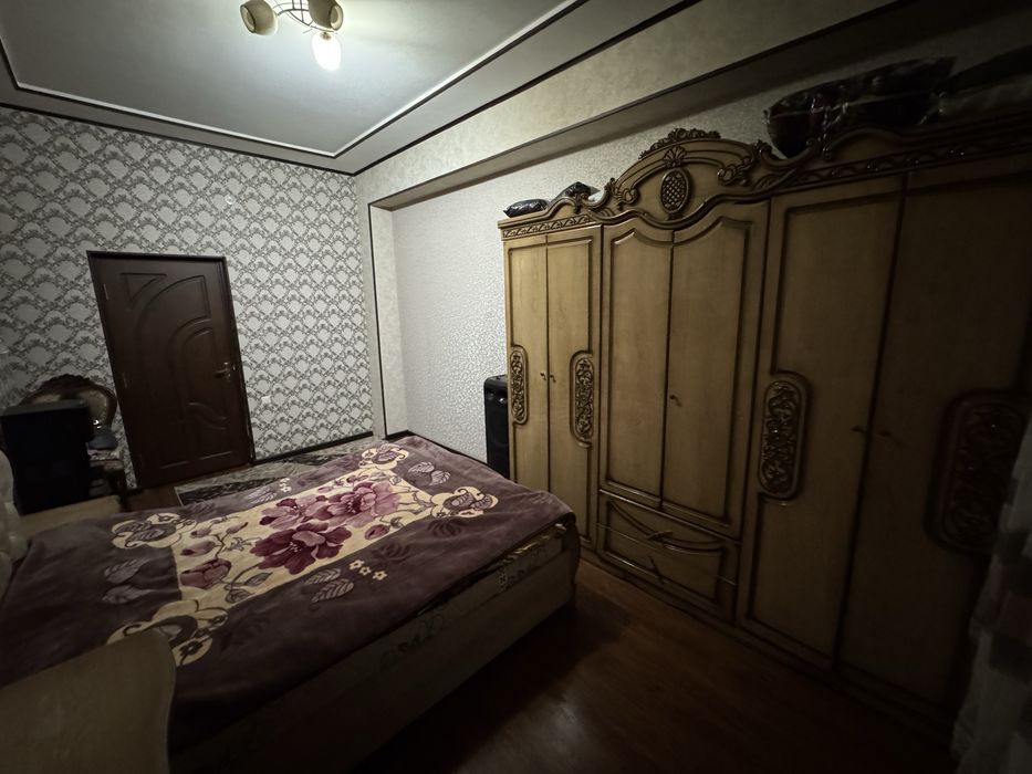 Vokzal cityda uy sotiladi