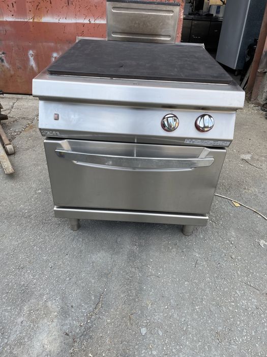 Печка с газова фурна GN 2/1 и газова плоча Angelo po