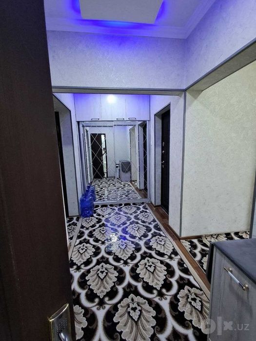 Продается квартира. Чилонзор Алгаритм, о-р Ахмад Олтин Жўжа