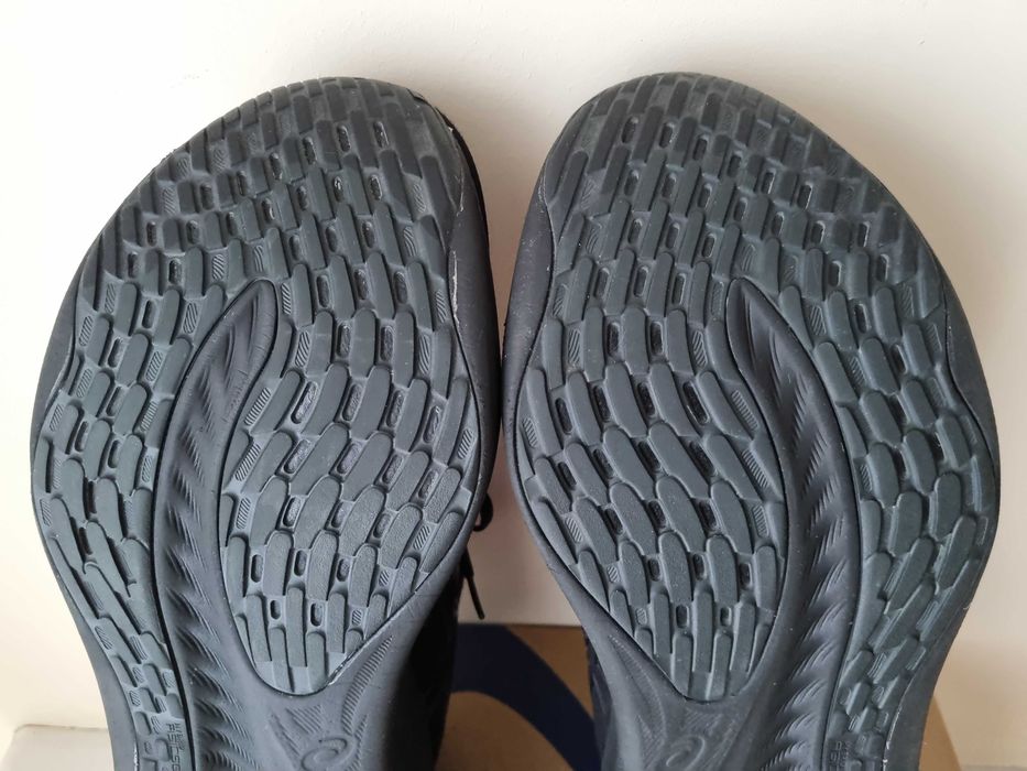 Мъжки маратонки Asics Gel-Nimbus 26, номер 46.5