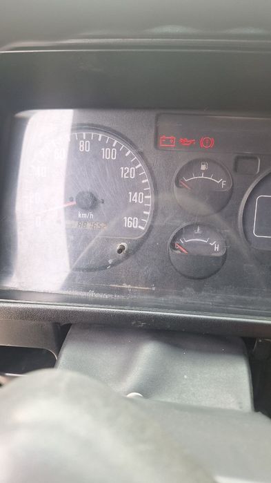 Исузи 2010 пробег  887 652 холати яахши ишлаб турман мошина