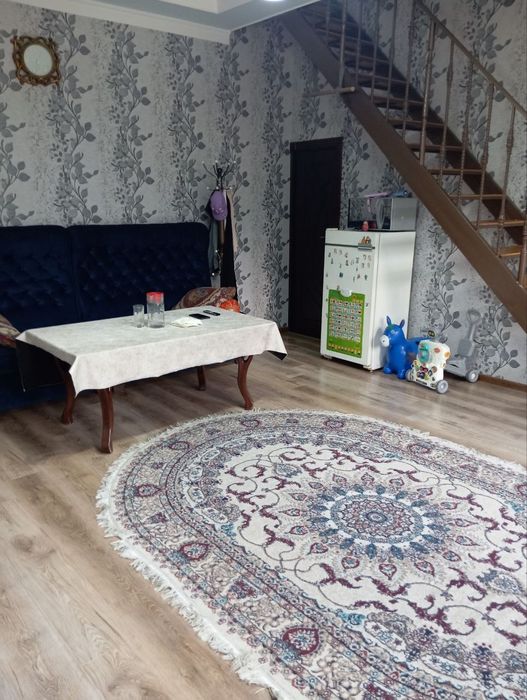 Уй сотилади Чилонзор 8-квартал. 4.2 соток.