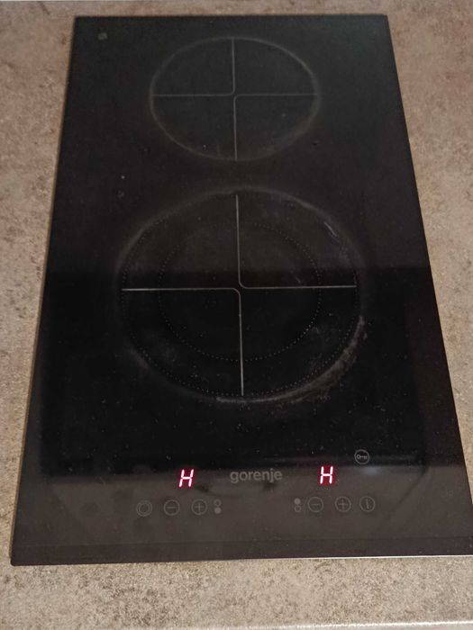 Части за фурна GORENJE керамичен плот