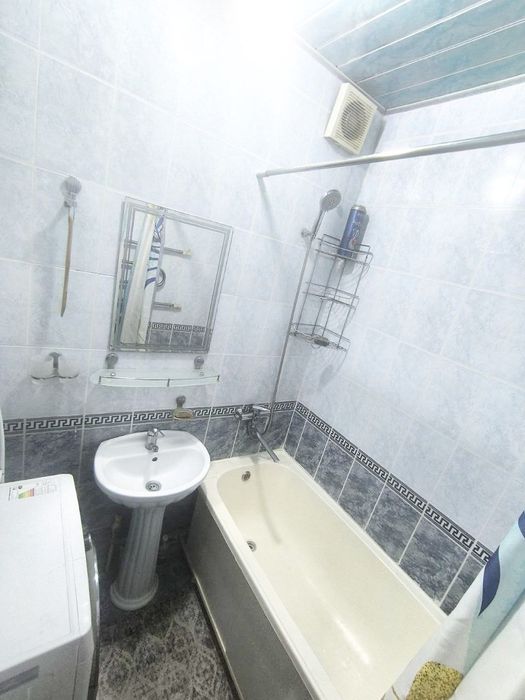 Chilonzor 18 da 2 xonali (3 xonaga o‘zgartirilgan) kvartira ijaraga