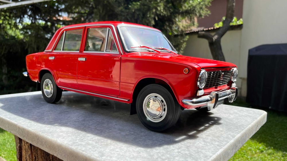 макет на ЖИГУЛИ 1:8 НОВА