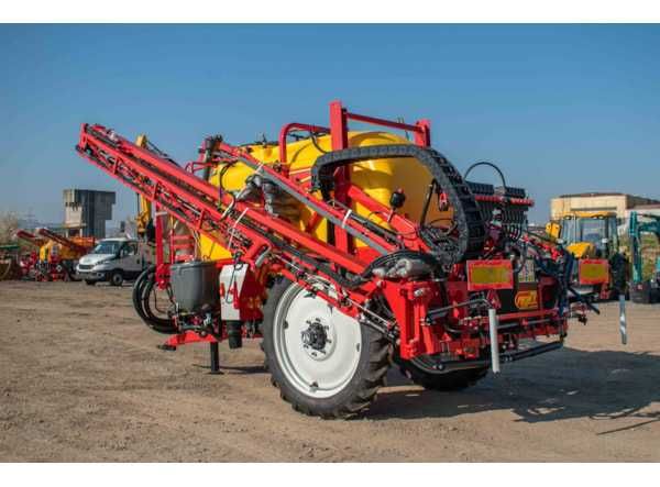 Masina de erbicidat tractata Projet Lord 3200 / BDL 24M (280/20) NOUA