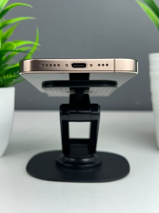 Телефон Apple iPhone 16 Pro 256GB