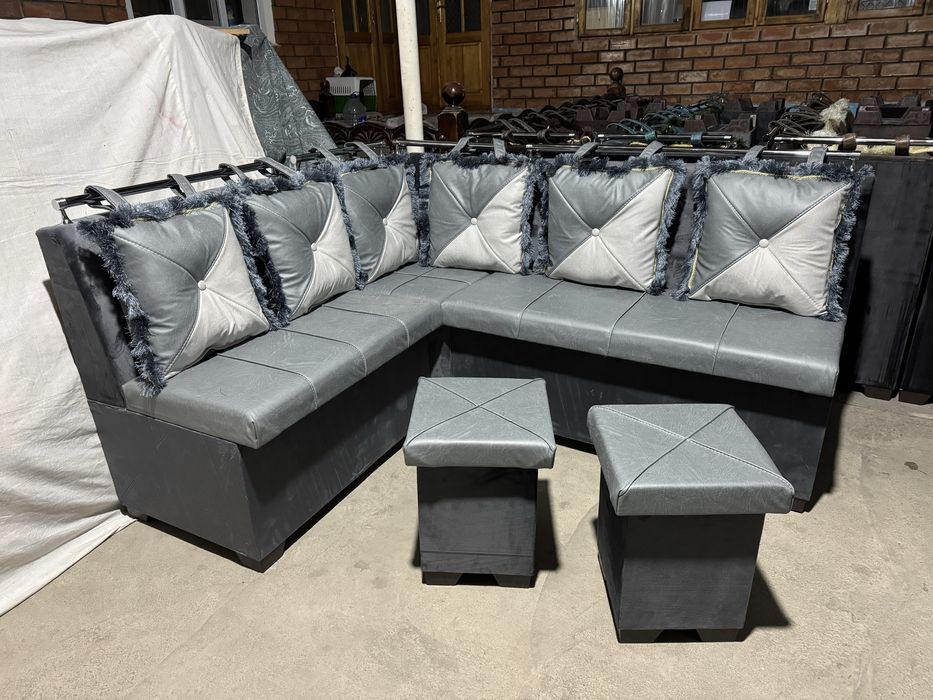 Продаётся кухоные уголки