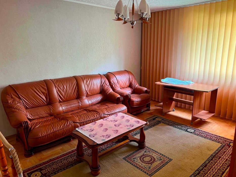 Inchiriez apartament 2 camere zona Precista