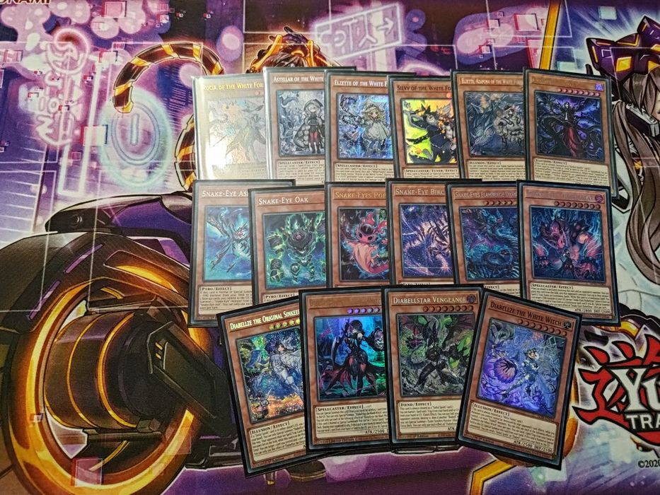Yu-Gi-Oh azamina, snake eye,diabell, white forest deck