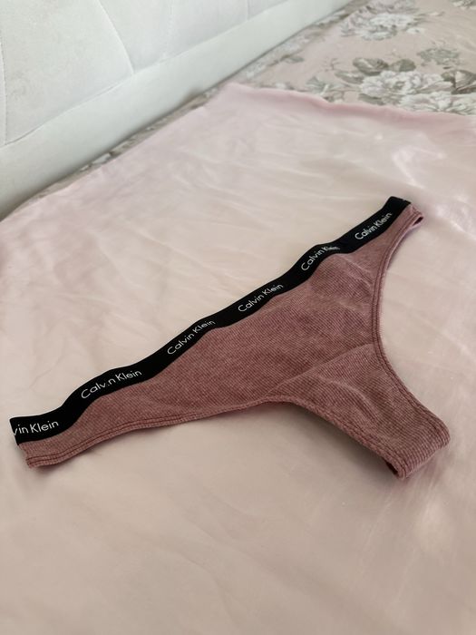 Бельо Calvin Klein