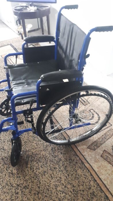 Инвалидная коляска