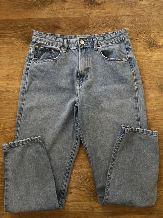 Дамски дънки, прав крачол