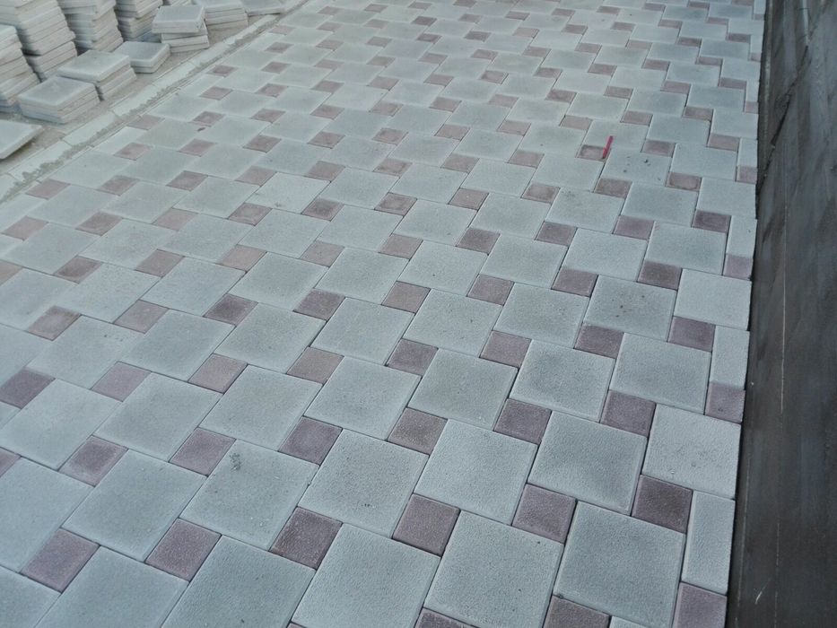 Producător pavaje si pavele - Model 10x10 COMBI pentru casa si gradina