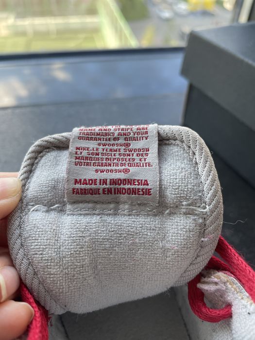 Продам детские кроссовки