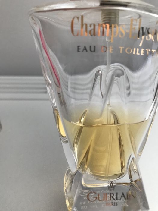 Тени Too faced, парфюм Guerlain, помада Givenchy