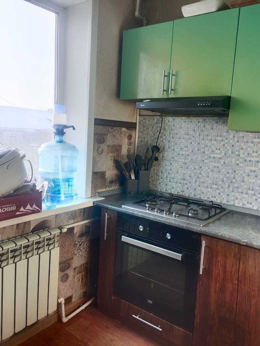 Продается кухонный гарнитур