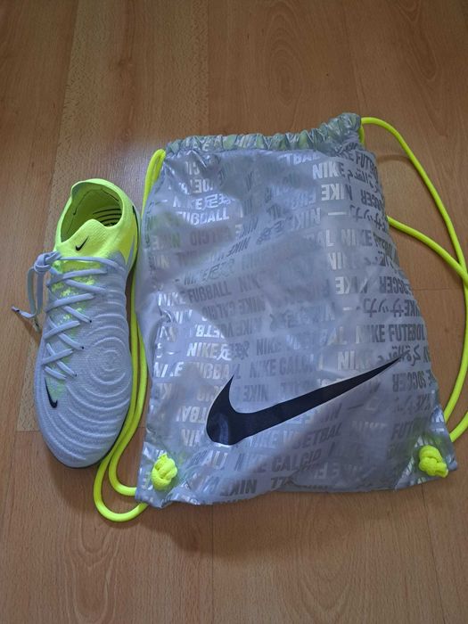 Nike Phantom Elite 42.5