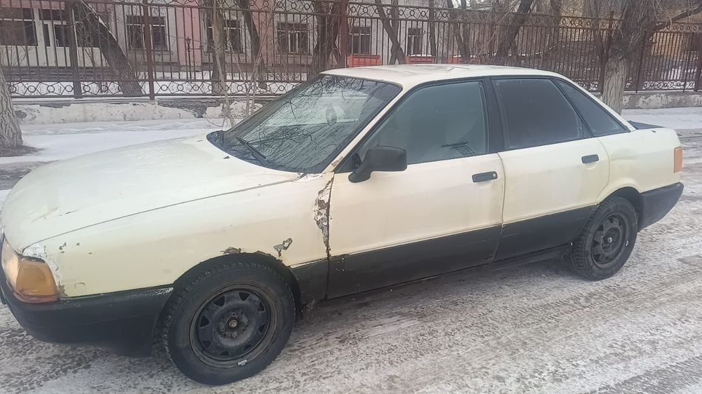 Ауди 80 Б3 на активном ходу