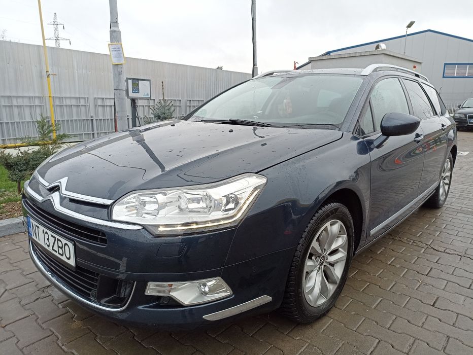 Citroen C5 anul 2013 euro 5 motor 1.6 hdi 120 cv