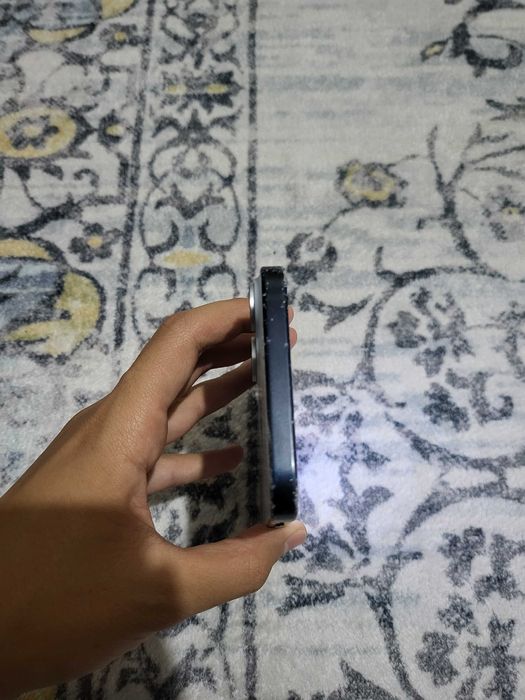 iPhone 15 Plus 128gb 89% аккумулятора