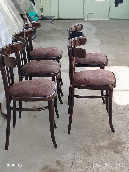 Продам венские стулья