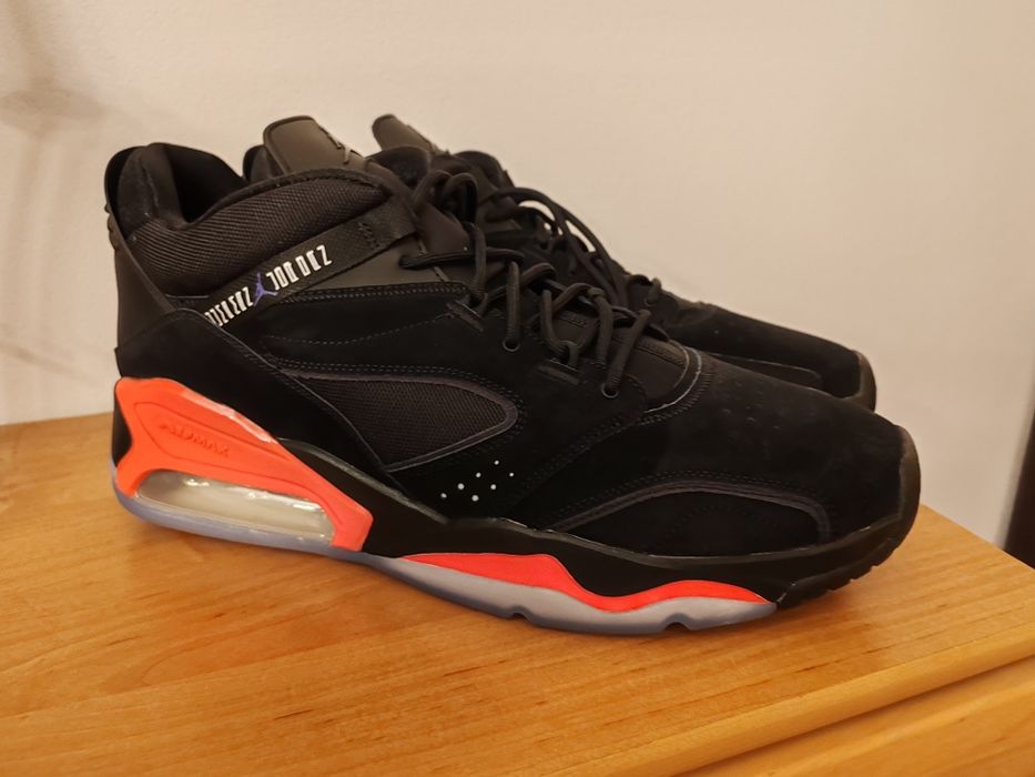 Vind Nike Jordan mărimea 48. 49