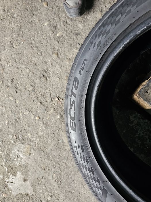 2 anvelope vara 235 50 18 Kumho 2021 6.5mm