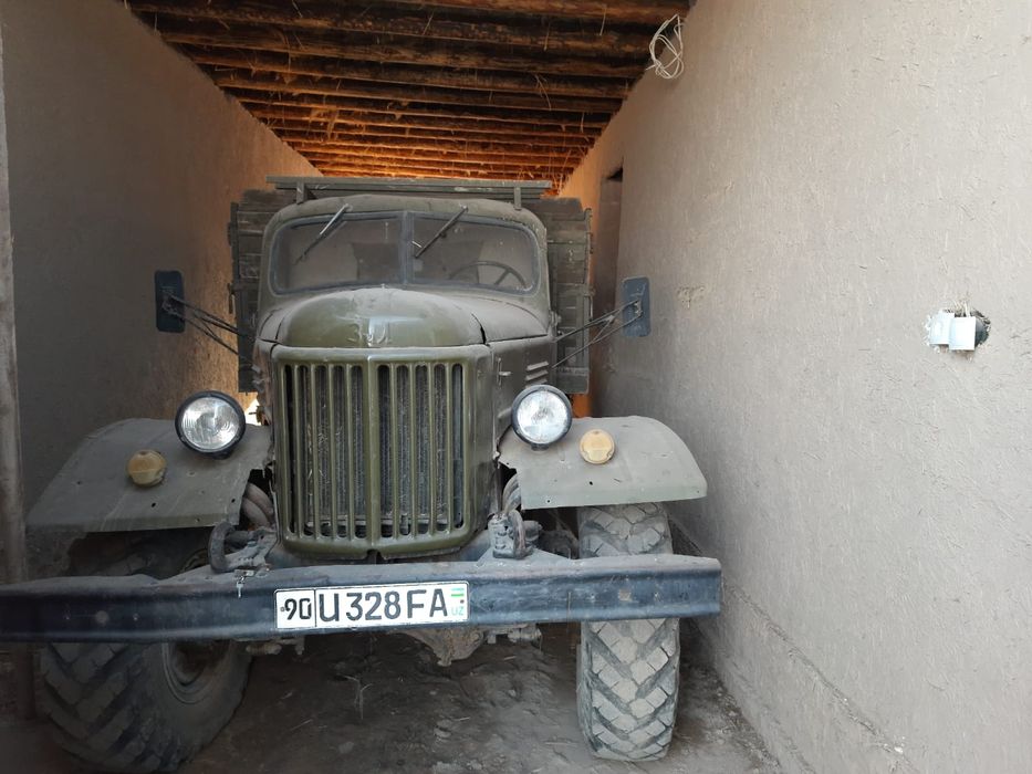 Зил 157  видиший  1986 йил охирки уписка