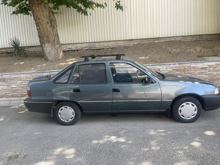 Продаю свой автомобиль деу нексия 1998 г.в. в отличном состоянии .