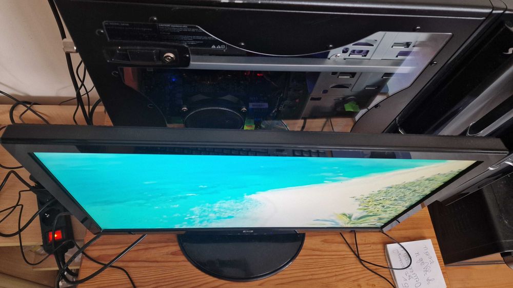 Монитор HP s2231a LCD FHD 5ms - ПЕРФЕКТЕН!