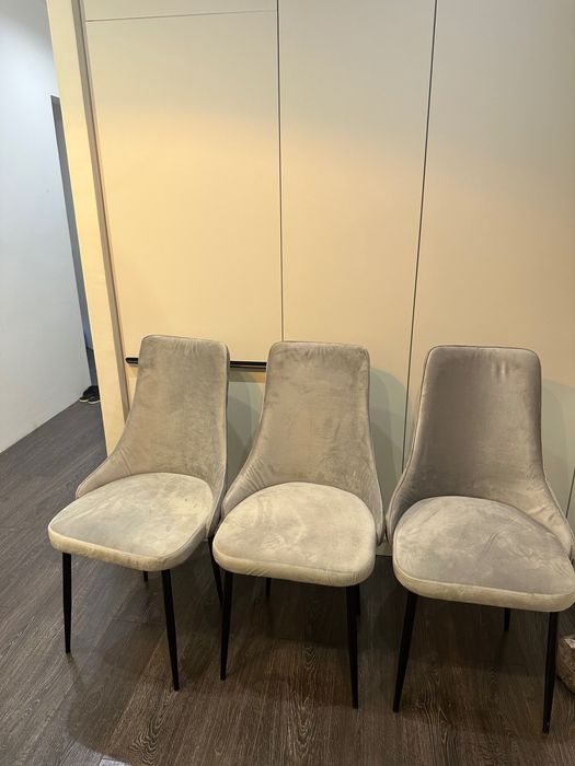 Продам 3 стула новые за 30 тысяч