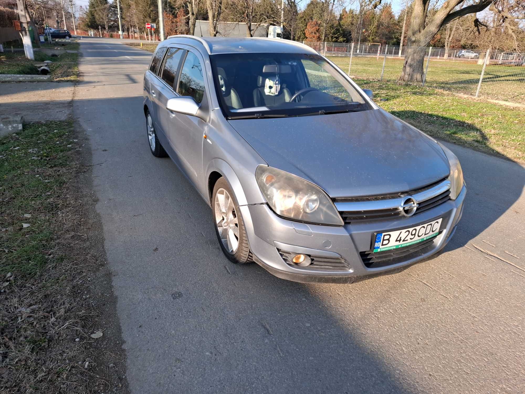 Vand Opel astra H break Bucuresti Sectorul 5 • OLX.ro